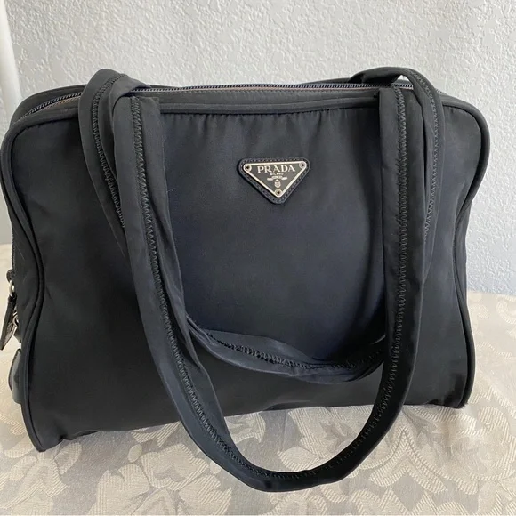 Prada black nylon bag - Picture 5 of 16